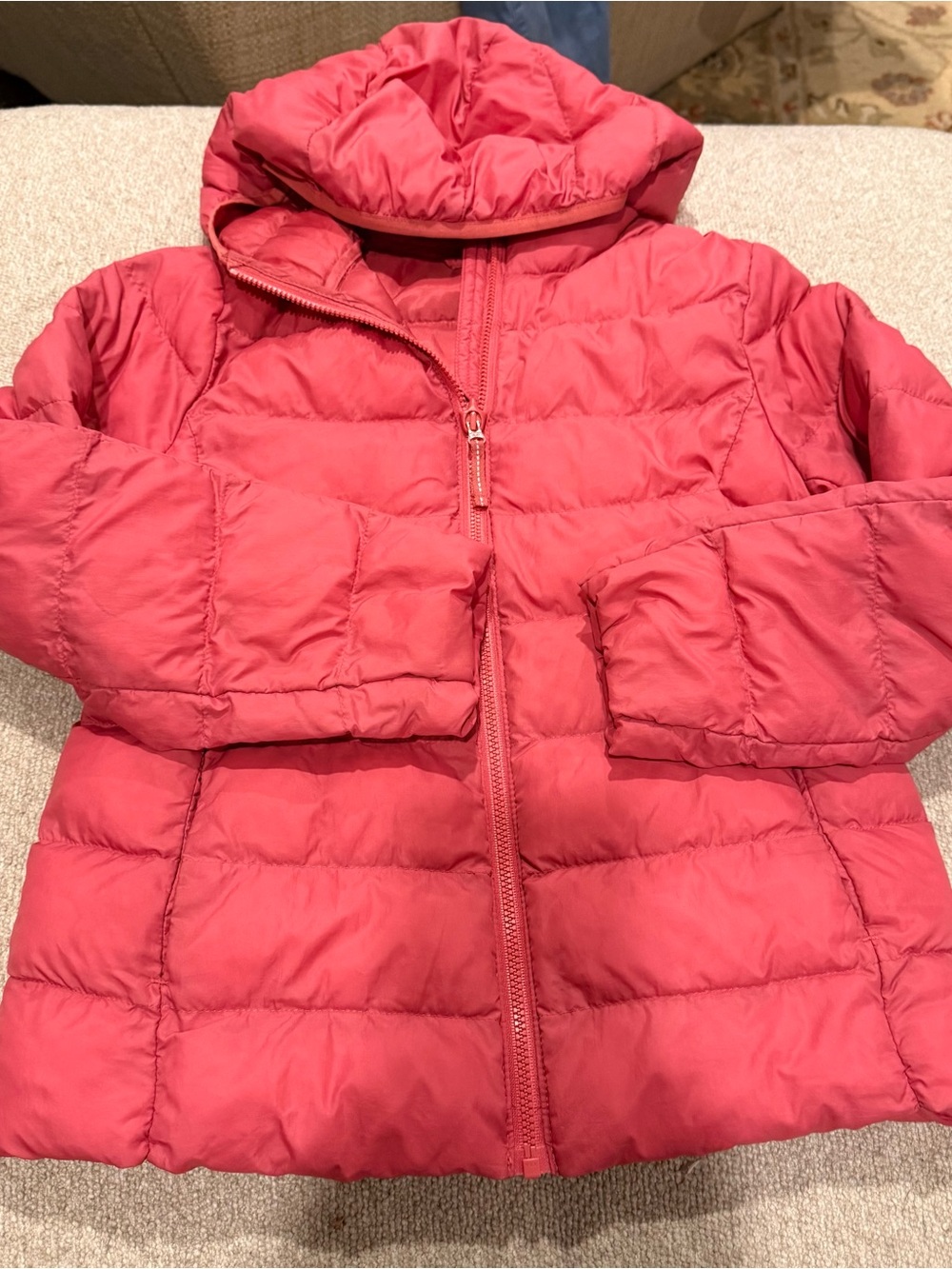 Uniqlo Pufftech Kids Hooded Puffer Jacket in Coral Pink